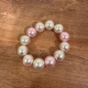 Pink and Cream Faux Pearl Bracelet​​​​​